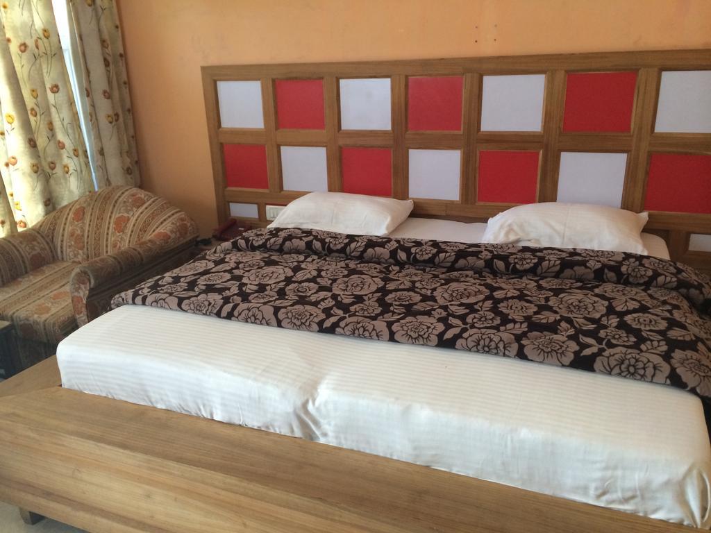 Hotel Shivalik Kasauli Room photo
